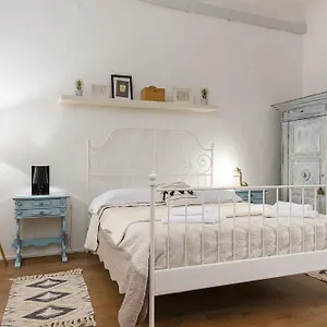 House Of Happy With Terrace Firenze